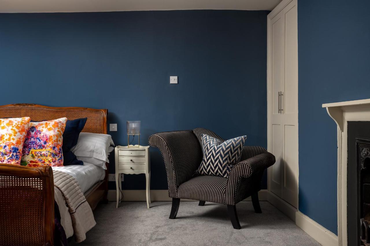 Bed and breakfast St Johns House Lichfield Extérieur photo