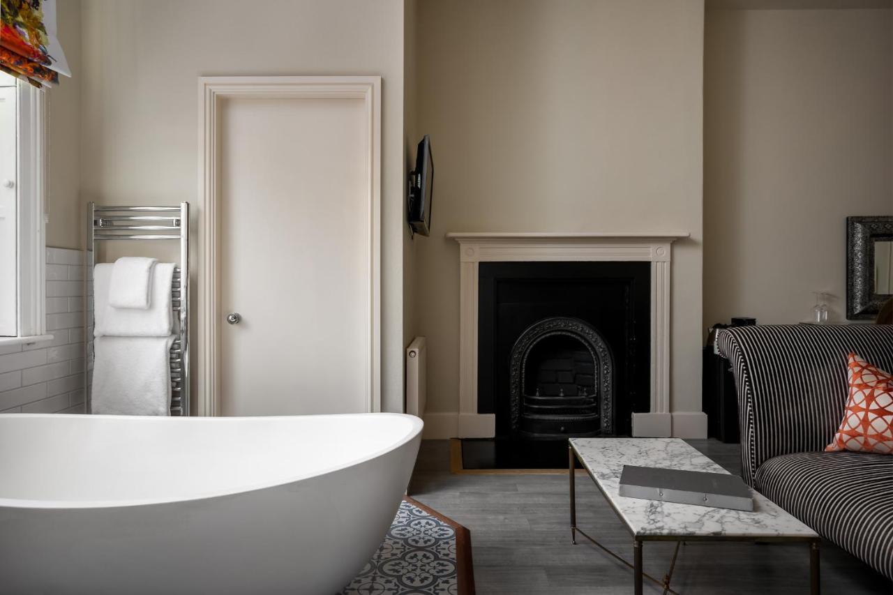Bed and breakfast St Johns House Lichfield Extérieur photo