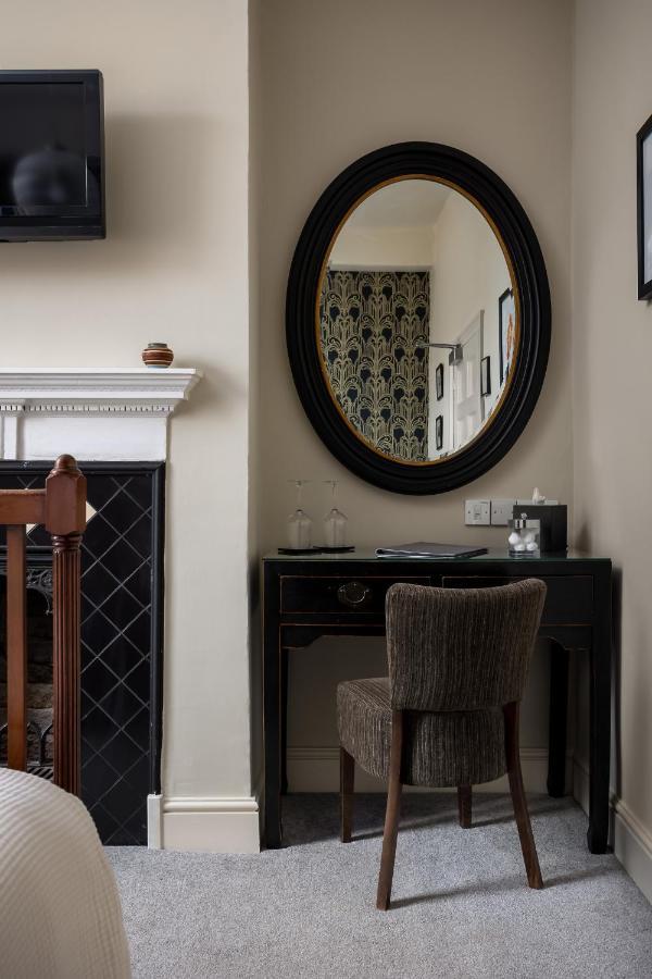 Bed and breakfast St Johns House Lichfield Extérieur photo